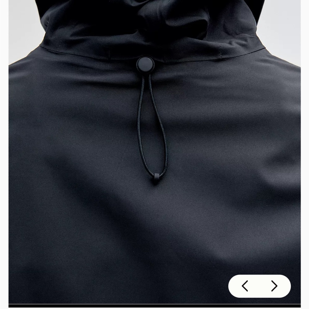 Lululemon Athletica Rain Rebel Black Trench, Size 6 - Picture 15 of 16